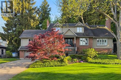 Set at the end of a quiet cul-de-sac - 18 Stonegate Drive, Hamilton, ON 