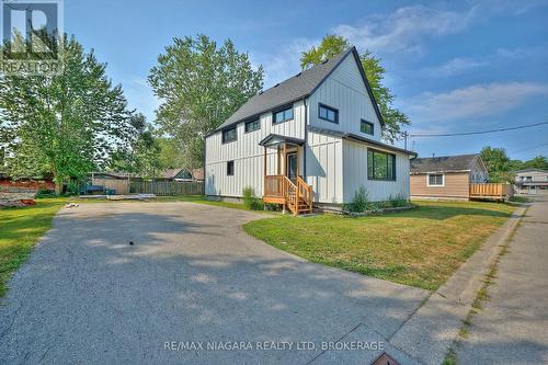 LOWER - 19 MACCABEE AVENUE , Fort Erie (Lakeshore), Ontario L2A 1C7 2