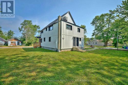 LOWER - 19 MACCABEE AVENUE , Fort Erie (Lakeshore), Ontario L2A 1C7 4