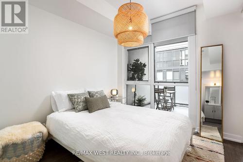 603 - 36 Howard Park Avenue, Toronto, ON 