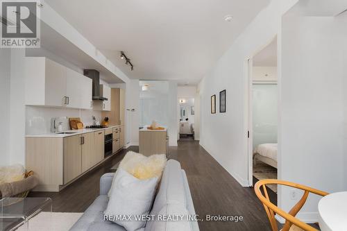 603 - 36 Howard Park Avenue, Toronto, ON 