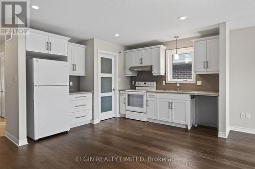 9 Ashberry Place, St. Thomas, ON - Indoor Photo Showing Kitchen