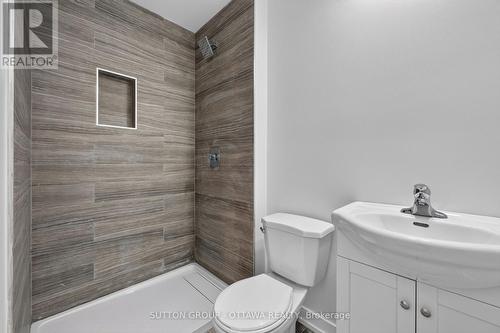 944 Woodroffe Avenue, Ottawa, ON 