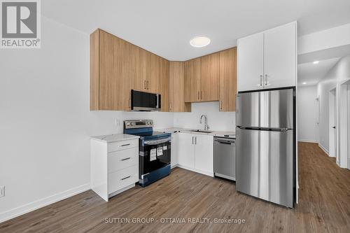 944 Woodroffe Avenue, Ottawa, ON 