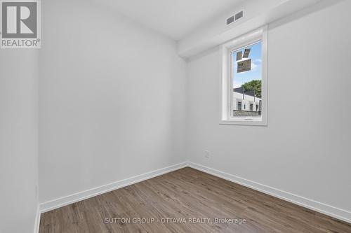944 Woodroffe Avenue, Ottawa, ON 