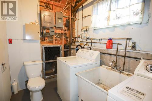 74 Grandriver Cres, Sault Ste. Marie, ON - Indoor Photo Showing Laundry Room