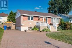1052 FROST STREET North Bay (Widdifield), ON P1B 6C9