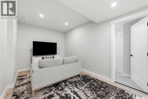 210 Schmeiser Bend, Saskatoon, SK - Indoor