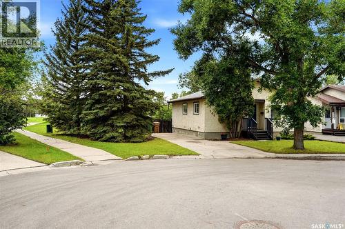 766 Hayworth Crescent N, Regina, SK 