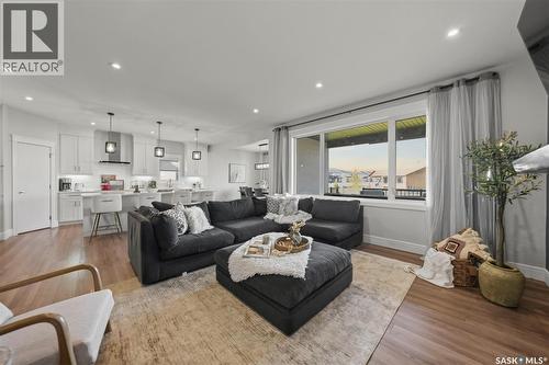 119 Woolf Bend, Saskatoon, SK 