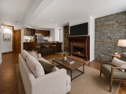 1-645 Rue Prince-Arthur O.  Montréal (Le Plateau-Mont-Royal), QC H2X 1T9