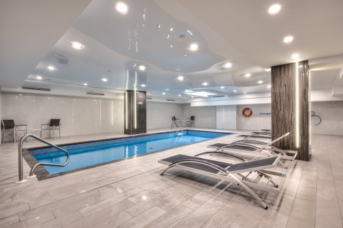 Piscine - 3803-1188 Av. Union, Montréal (Ville-Marie), QC - Indoor Photo Showing Other Room With In Ground Pool