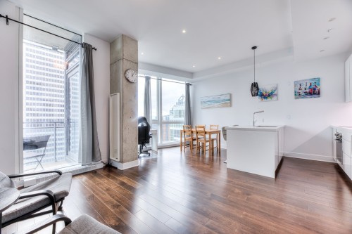 Salon - 3803-1188 Av. Union, Montréal (Ville-Marie), QC - Indoor Photo Showing Living Room