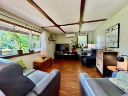 Salon - 