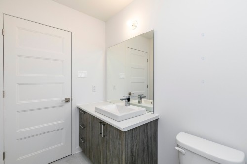 Bathroom - 146 Westcroft Road, Beaconsfield, QC 