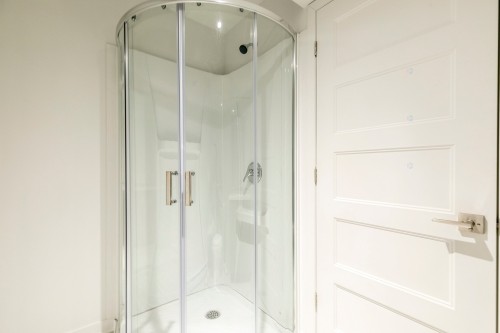 Bathroom - 146 Westcroft Road, Beaconsfield, QC 