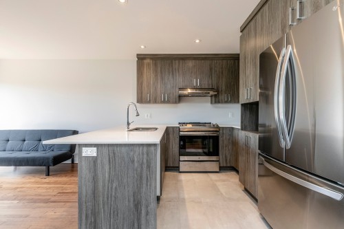 Kitchen - 146 Westcroft Road, Beaconsfield, QC 