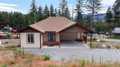 766 Balsam Road  Kelowna, BC V1Z 3V8