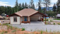 766 Balsam Road Kelowna, BC V1Z 3V8