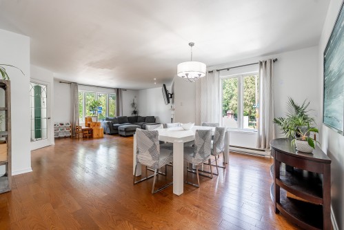 Coin-repas - 1538 Rue De Gascogne, Laval (Chomedey), QC - Indoor Photo Showing Dining Room