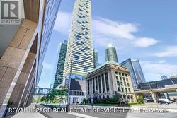 6308 - 100 HARBOUR STREET  Toronto, ON M5J 0B5
