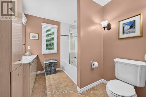 2407 Rosewood Avenue, Ottawa, ON 
