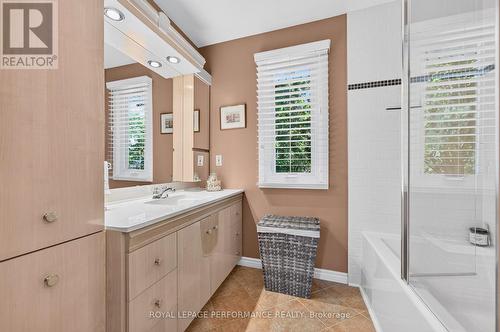 2407 Rosewood Avenue, Ottawa, ON 