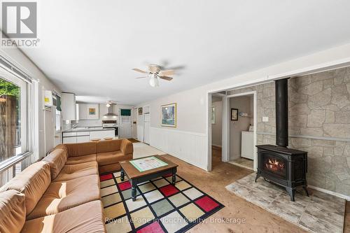 Natural Gas Heating - 1558 Champlain Road, Tiny, ON - Indoor With Fireplace