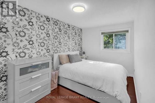 22 - 1155 Paramount Drive, Hamilton, ON 