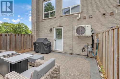 22 - 1155 Paramount Drive, Hamilton, ON 