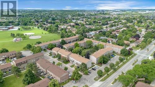 22 - 1155 Paramount Drive, Hamilton, ON 