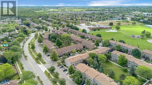 22 - 1155 Paramount Drive, Hamilton, ON 