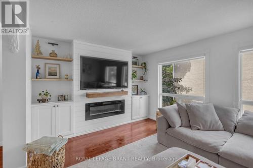 22 - 1155 Paramount Drive, Hamilton, ON 