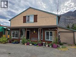 2151 Main Street  Cawston, BC V0X 1C1
