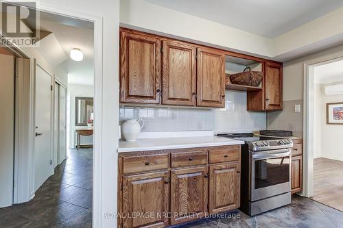 access to rear patio - 24 Tennessee Avenue, Port Colborne (Sugarloaf), ON - Indoor Photo Showing Other Room