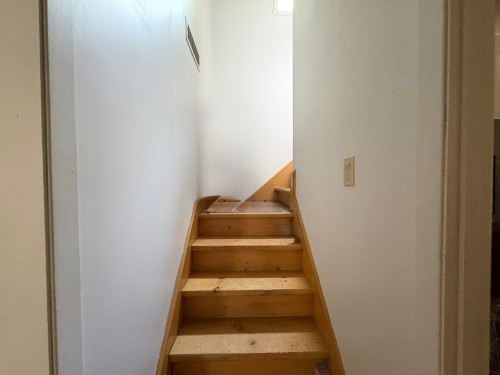 Escalier - 2199 21E Avenue, Laval (Laval-Ouest), QC 