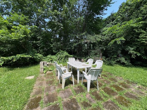 Cour - 2199 21E Avenue, Laval (Laval-Ouest), QC 