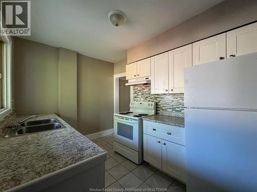 3458 Harris, Windsor, ON 