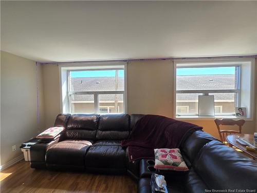 86 Main St, Sackville, NB 