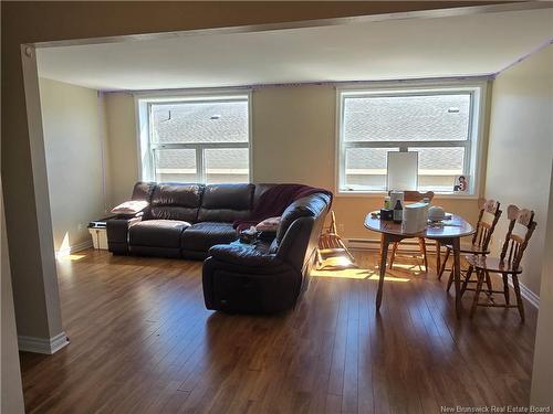86 Main St, Sackville, NB 