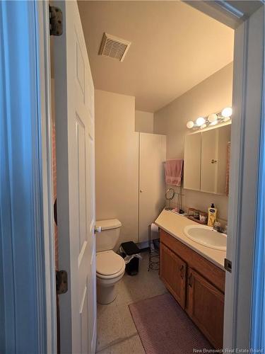 86 Main St, Sackville, NB 