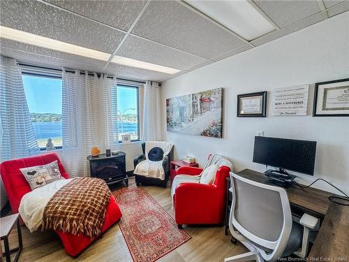 270 Douglas Ave, Bathurst, NB 
