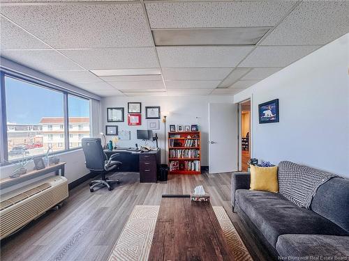 270 Douglas Ave, Bathurst, NB 