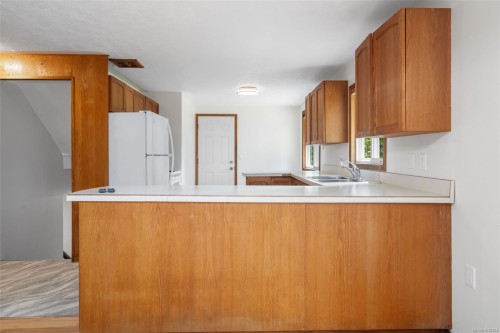 6025 Castley Rd, Duncan, BC 