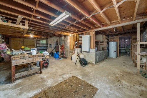 6025 Castley Rd, Duncan, BC 