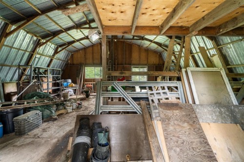 6025 Castley Rd, Duncan, BC 