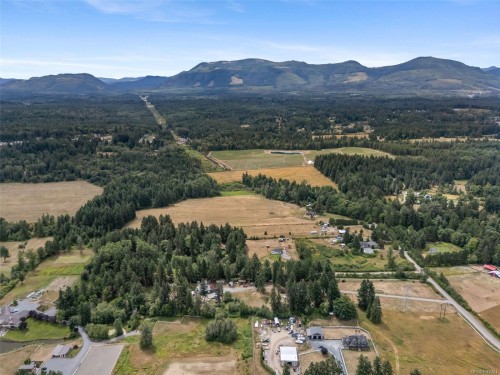 6025 Castley Rd, Duncan, BC 