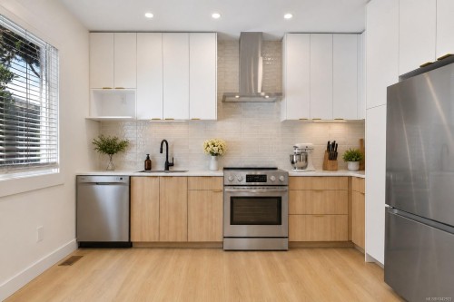 1246 Roy Rd, Saanich, BC 