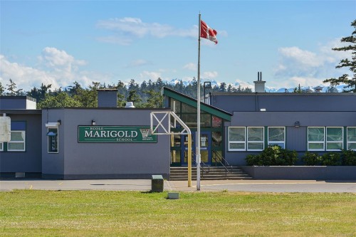 1246 Roy Rd, Saanich, BC 