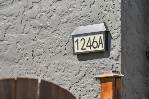1246 Roy Rd, Saanich, BC 